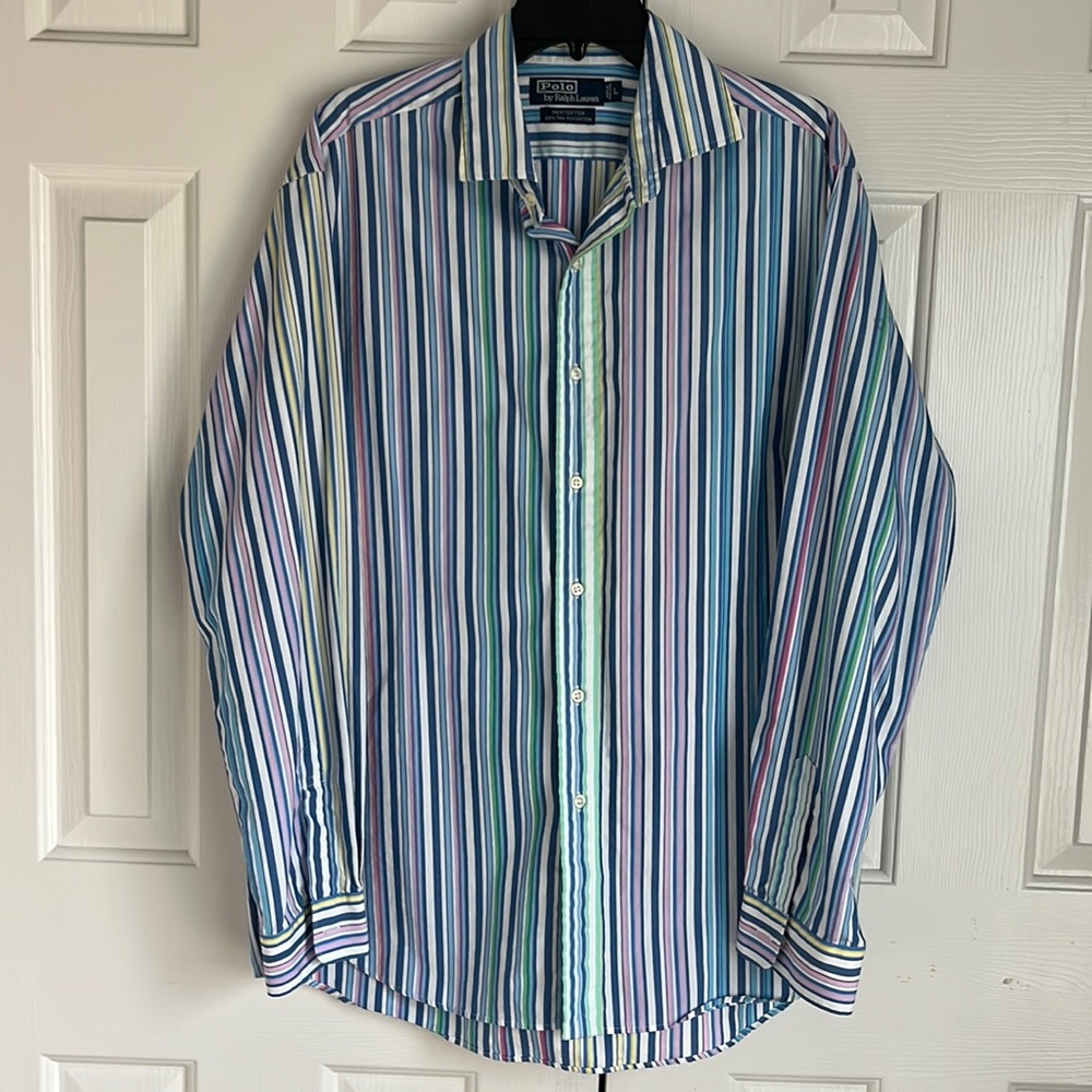 Men’s long sleeve button down shirt